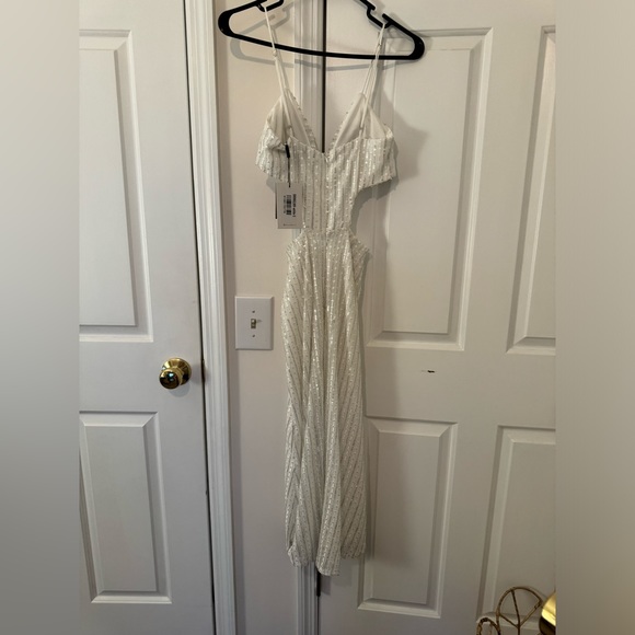 White sequin cut out midi dress - Picture 4 of 5